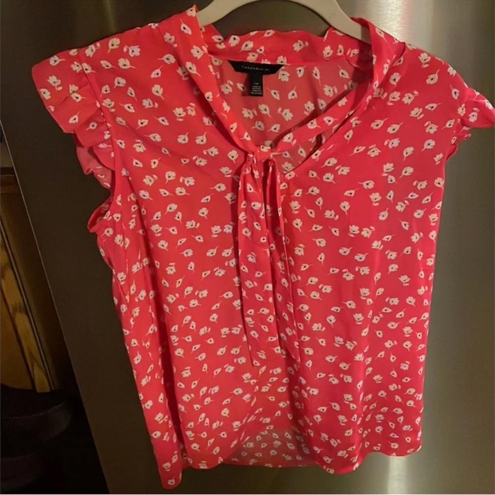 Pink Floral Women's Blouse - Picture 4 of 12